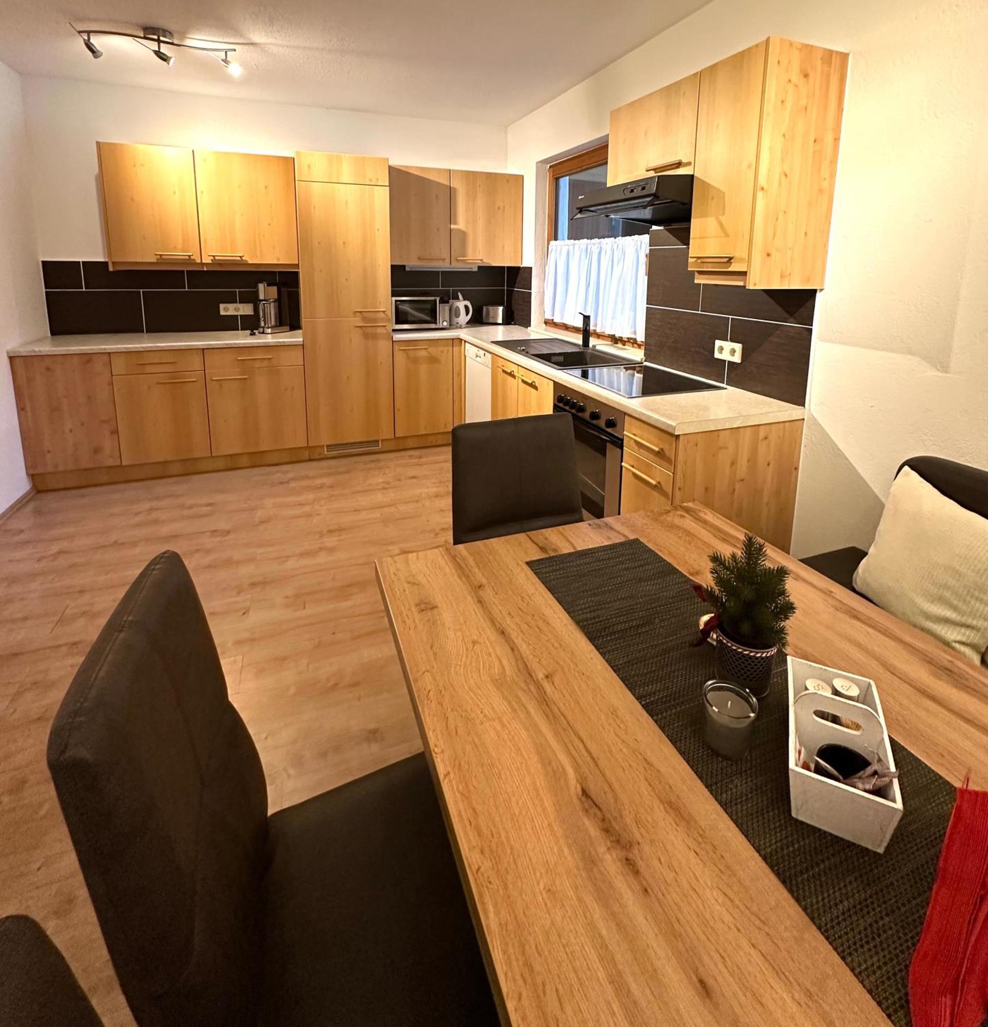 Landhaus Solaris ลอยทัช ภายนอก รูปภาพ